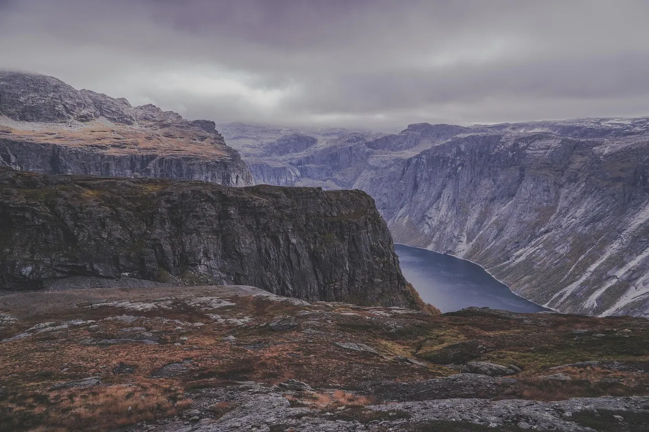 Himmelstigen to Trolltunga